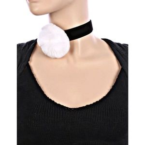 Pom Pom Choker